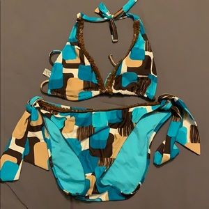 Pattered bikini set